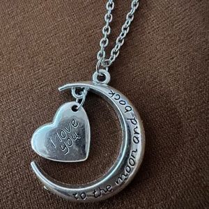 Necklace : Love you to  the moon & back